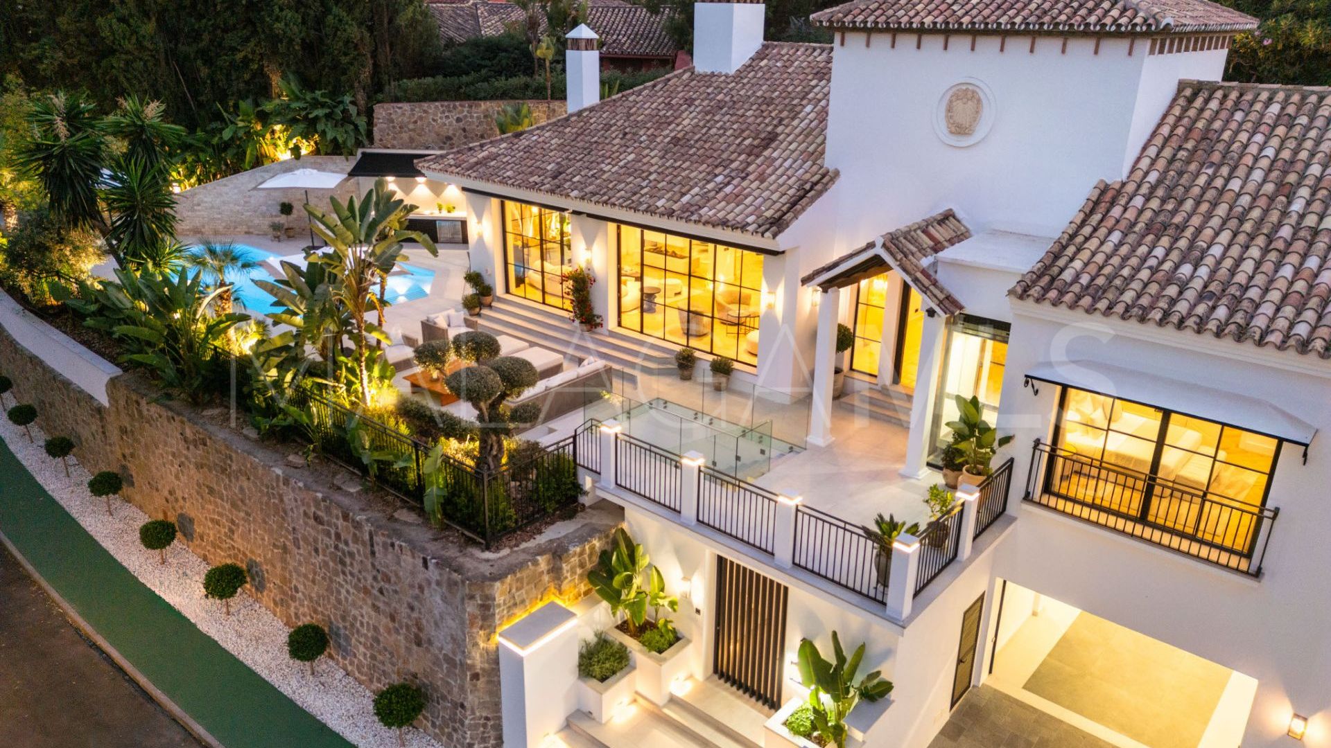 Villa for sale in El Herrojo