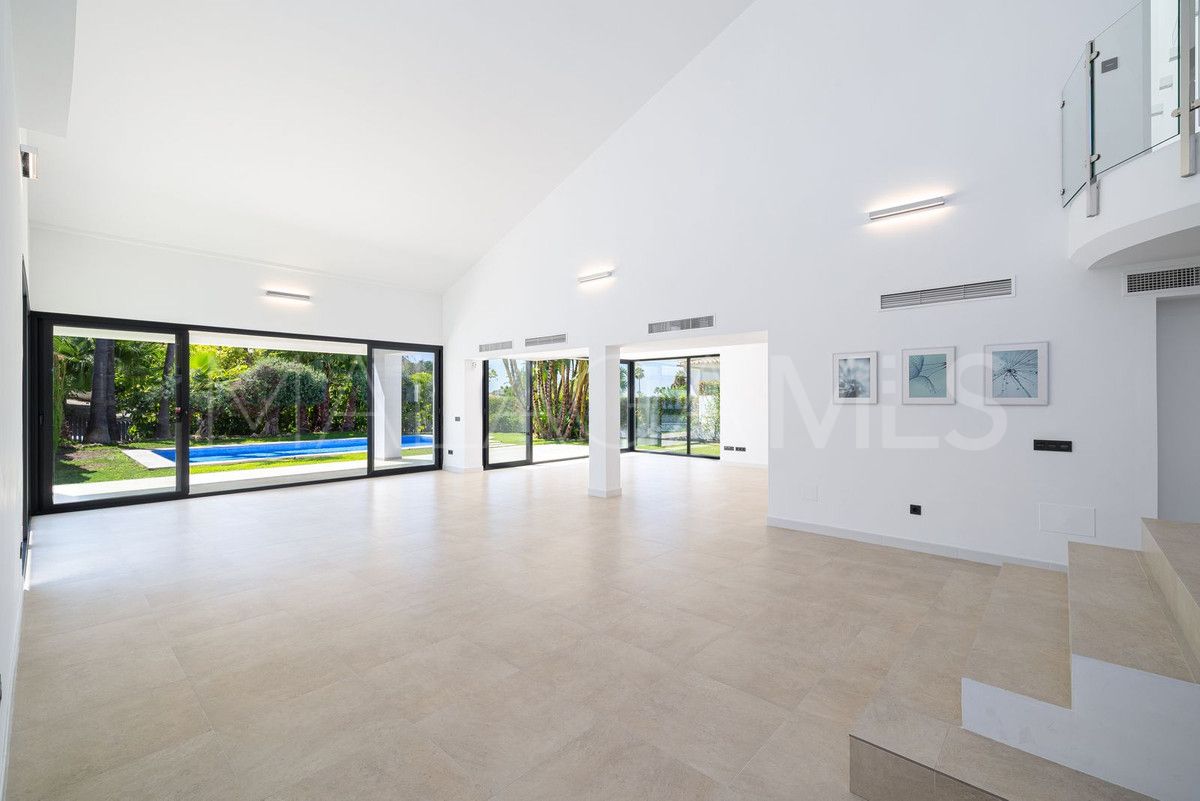 San Pedro de Alcantara, villa with 4 bedrooms for sale