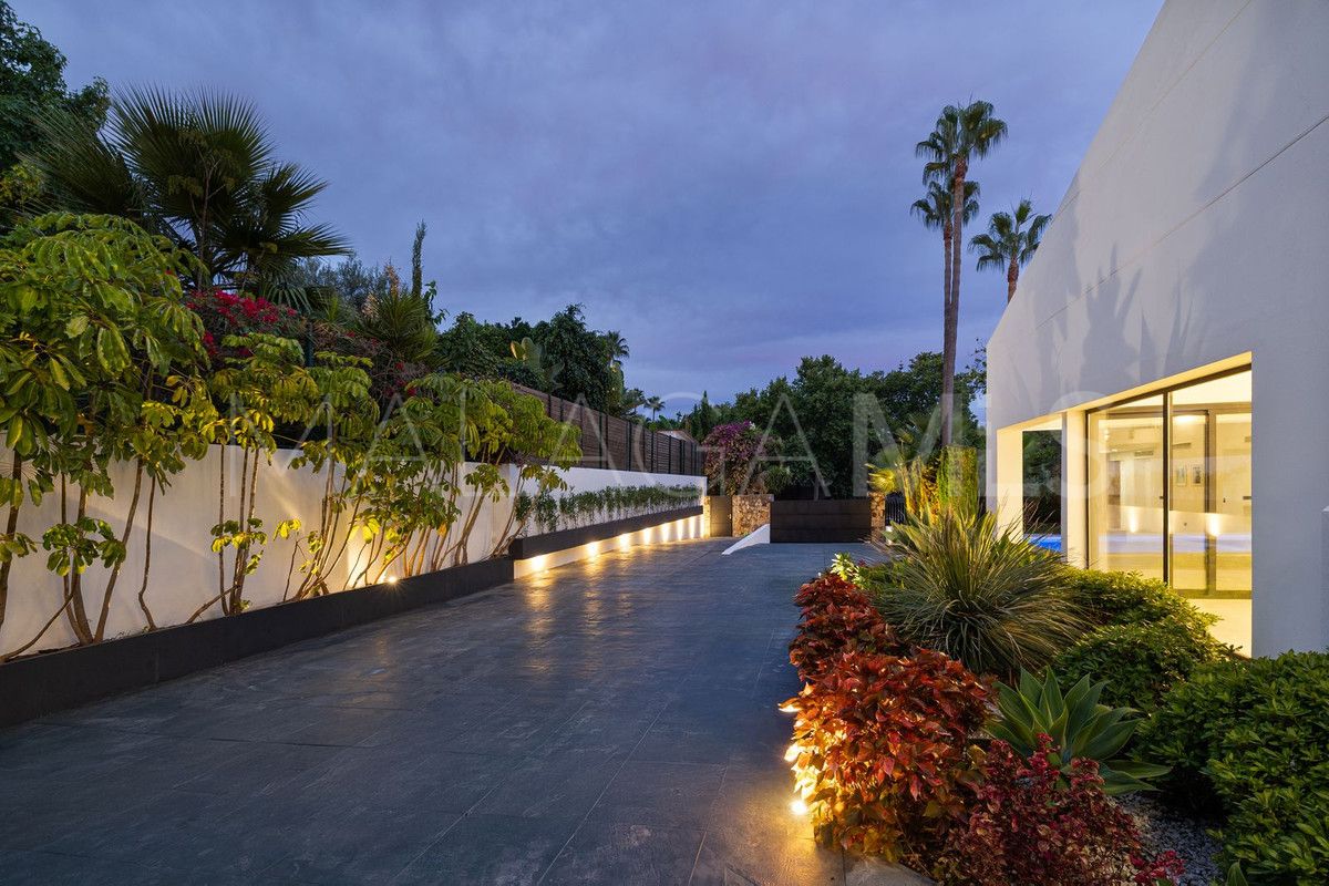San Pedro de Alcantara, villa with 4 bedrooms for sale