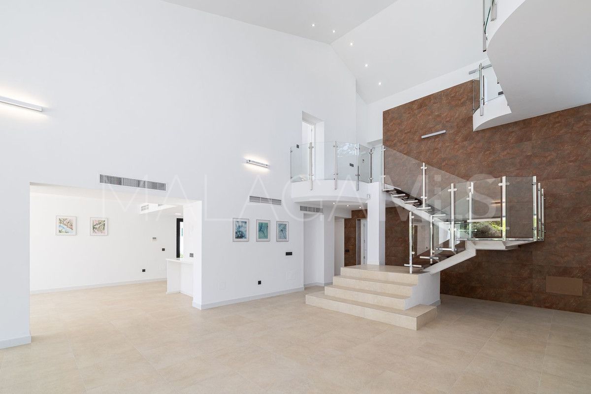 San Pedro de Alcantara, villa with 4 bedrooms for sale