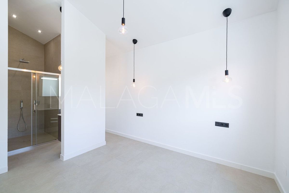 San Pedro de Alcantara, villa with 4 bedrooms for sale