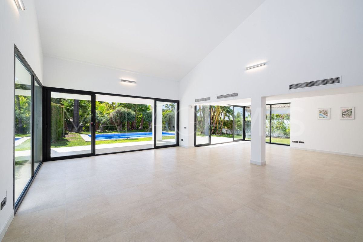 San Pedro de Alcantara, villa with 4 bedrooms for sale
