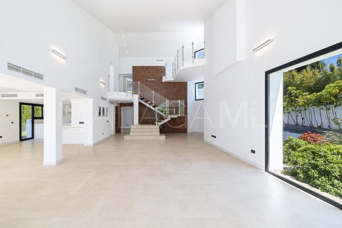 San Pedro de Alcantara, villa with 4 bedrooms for sale