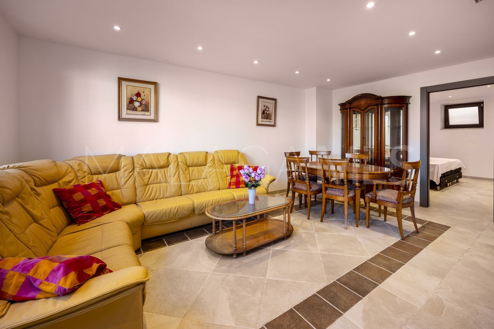 Villa for sale in Valtocado