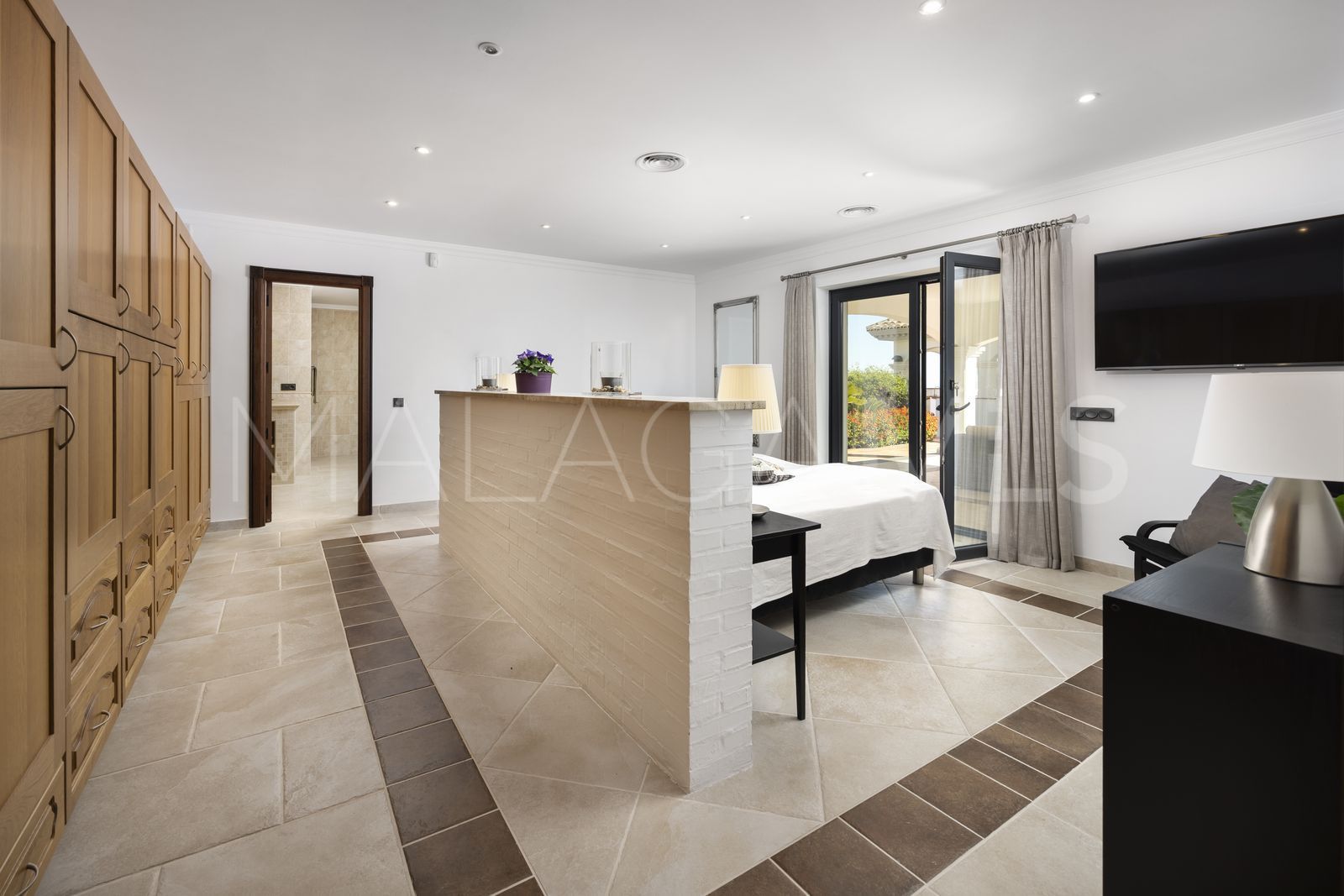 Villa for sale in Valtocado