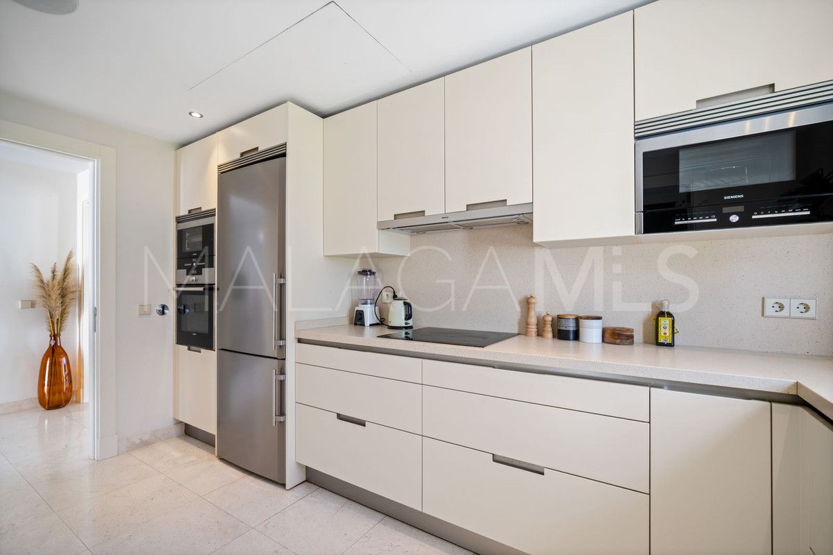 For sale 5 bedrooms villa in El Paraiso