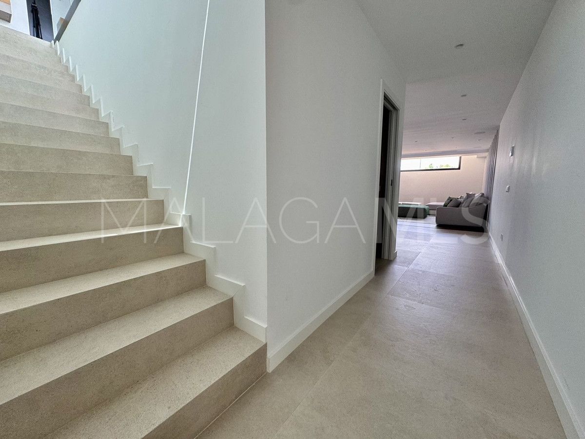 Villa for sale in Cancelada