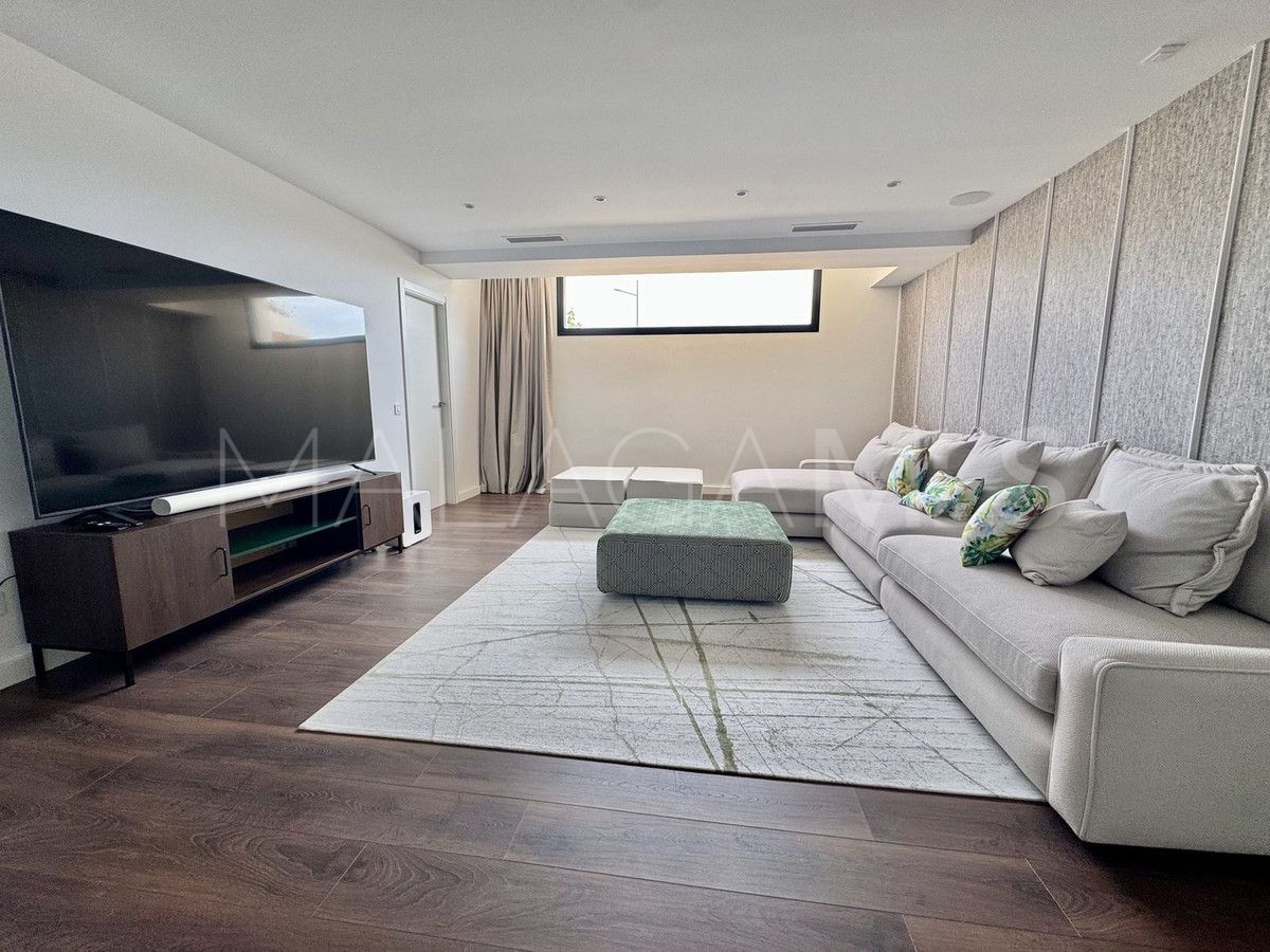 Villa for sale in Cancelada