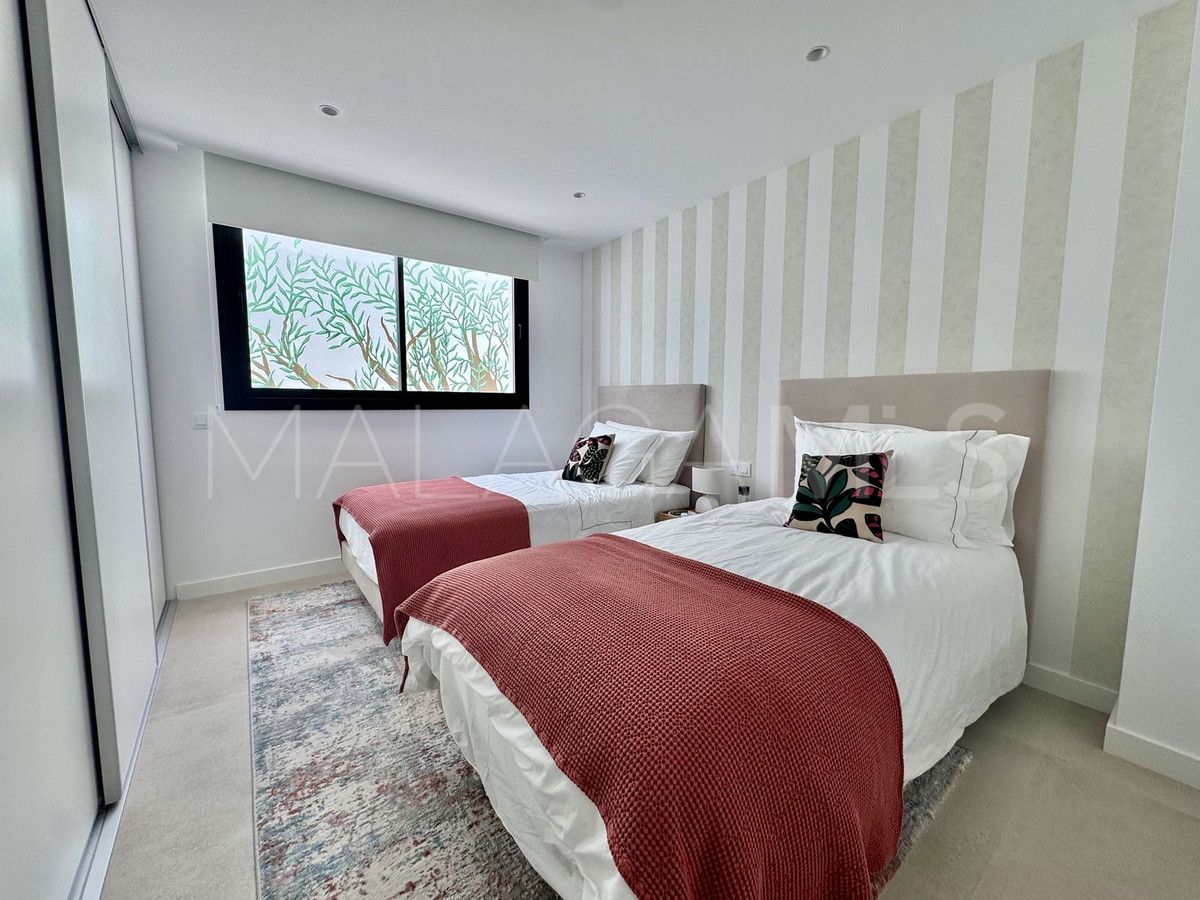 Villa for sale in Cancelada