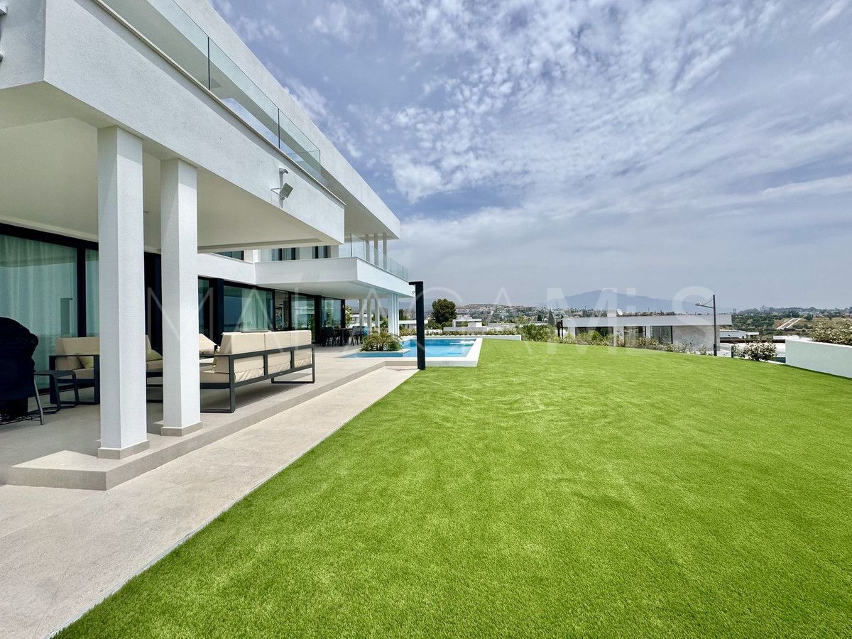 Villa for sale in Cancelada