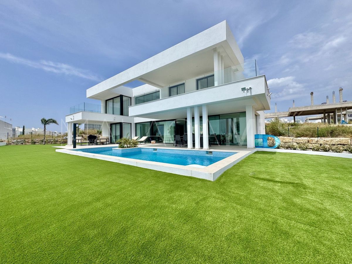 Villa for sale in Cancelada