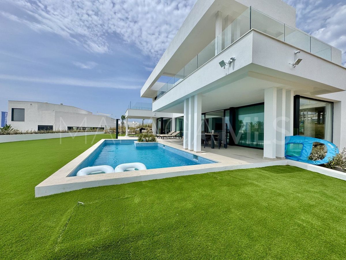 Villa for sale in Cancelada