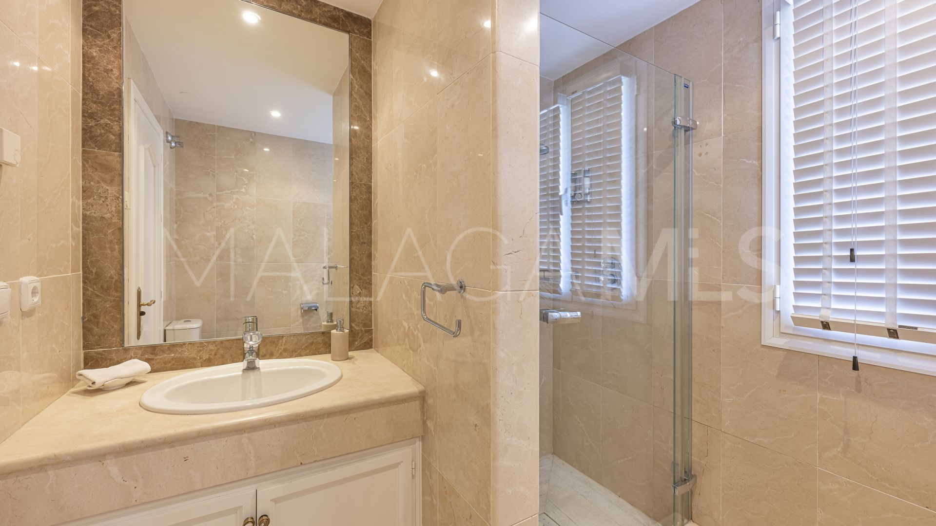 Villa for sale in La Reserva de la Quinta