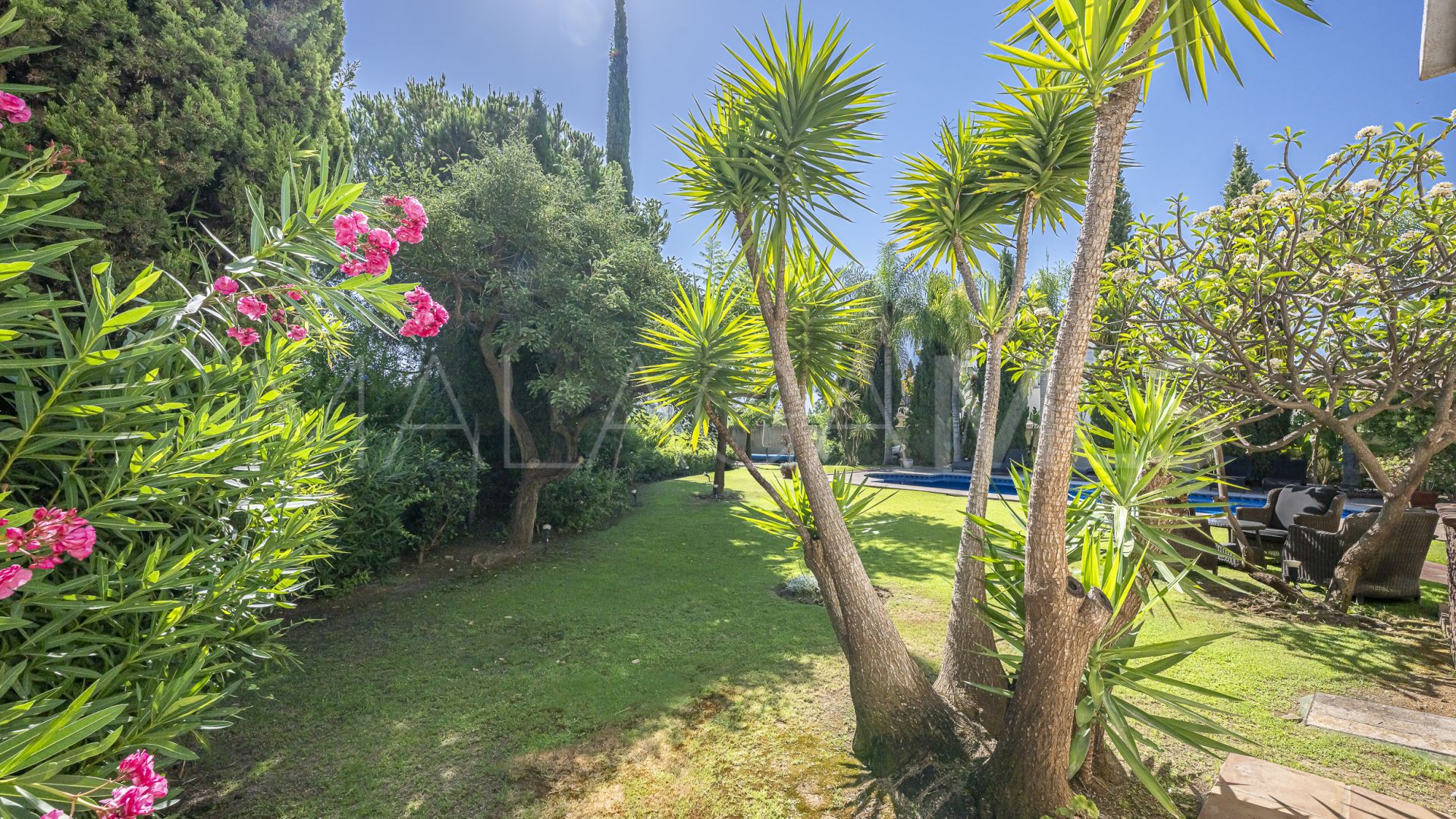 Villa for sale in La Reserva de la Quinta