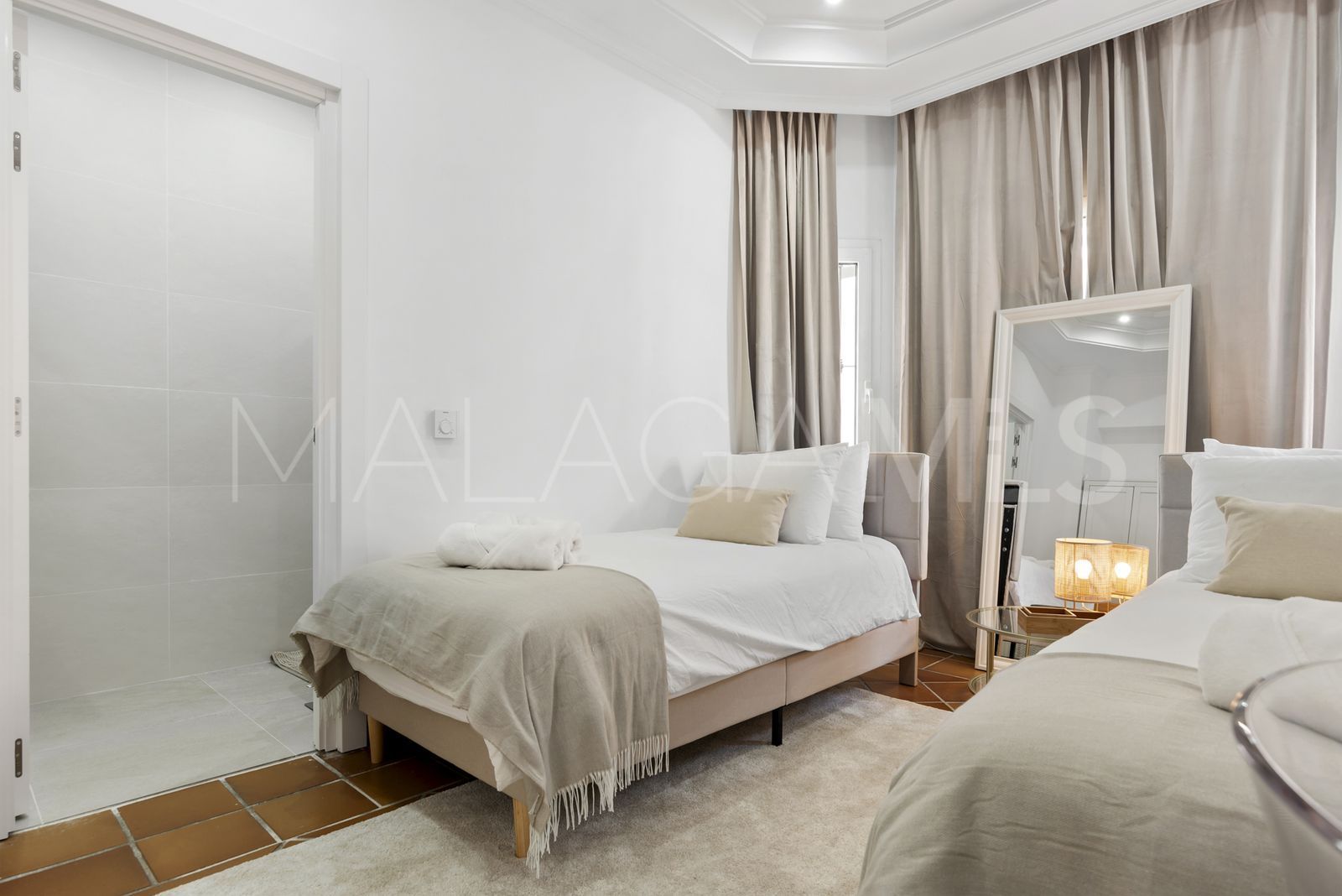 Las Chapas, villa for sale de 5 bedrooms