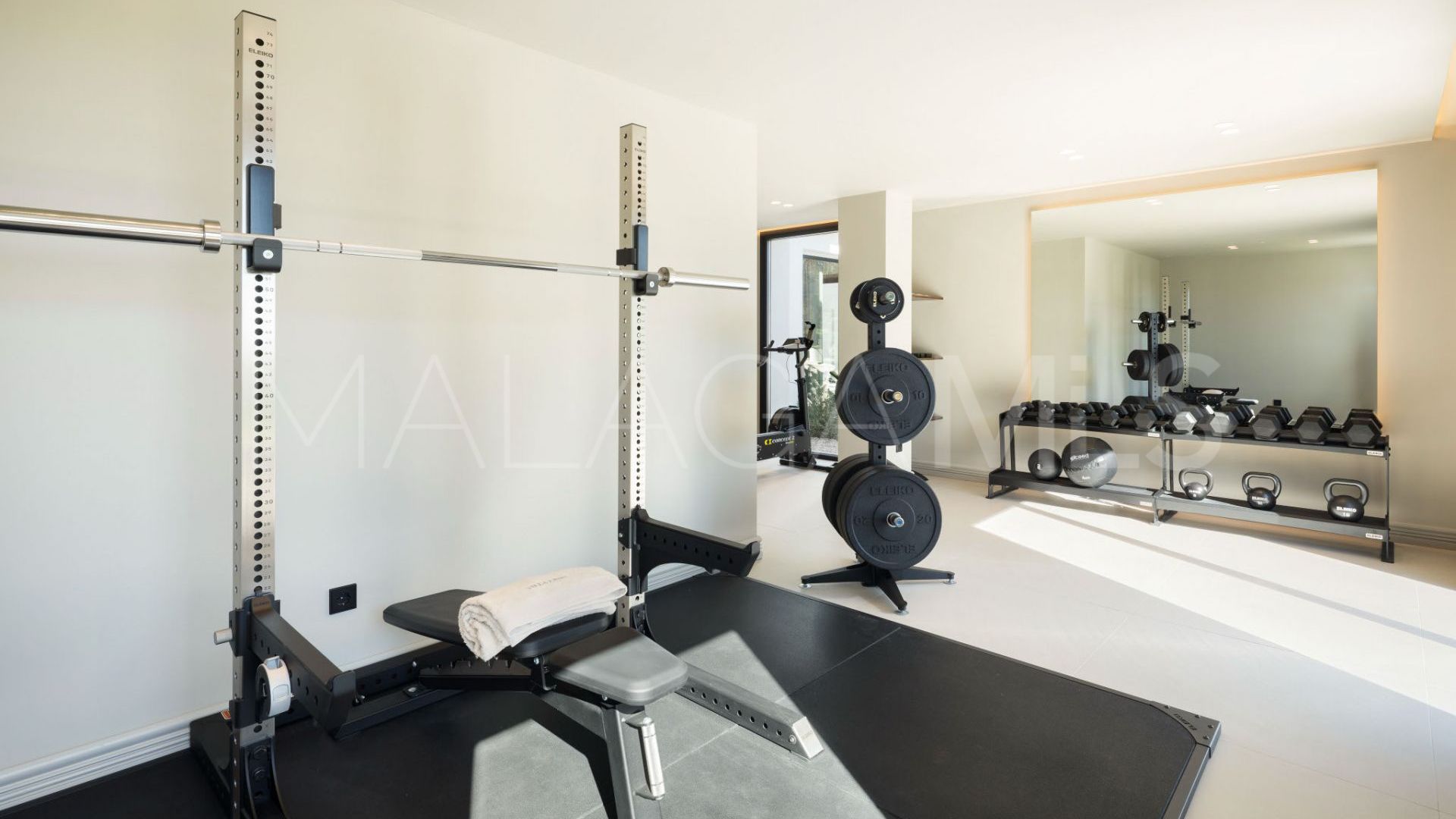 Villa de 5 bedrooms for sale in Los Arqueros