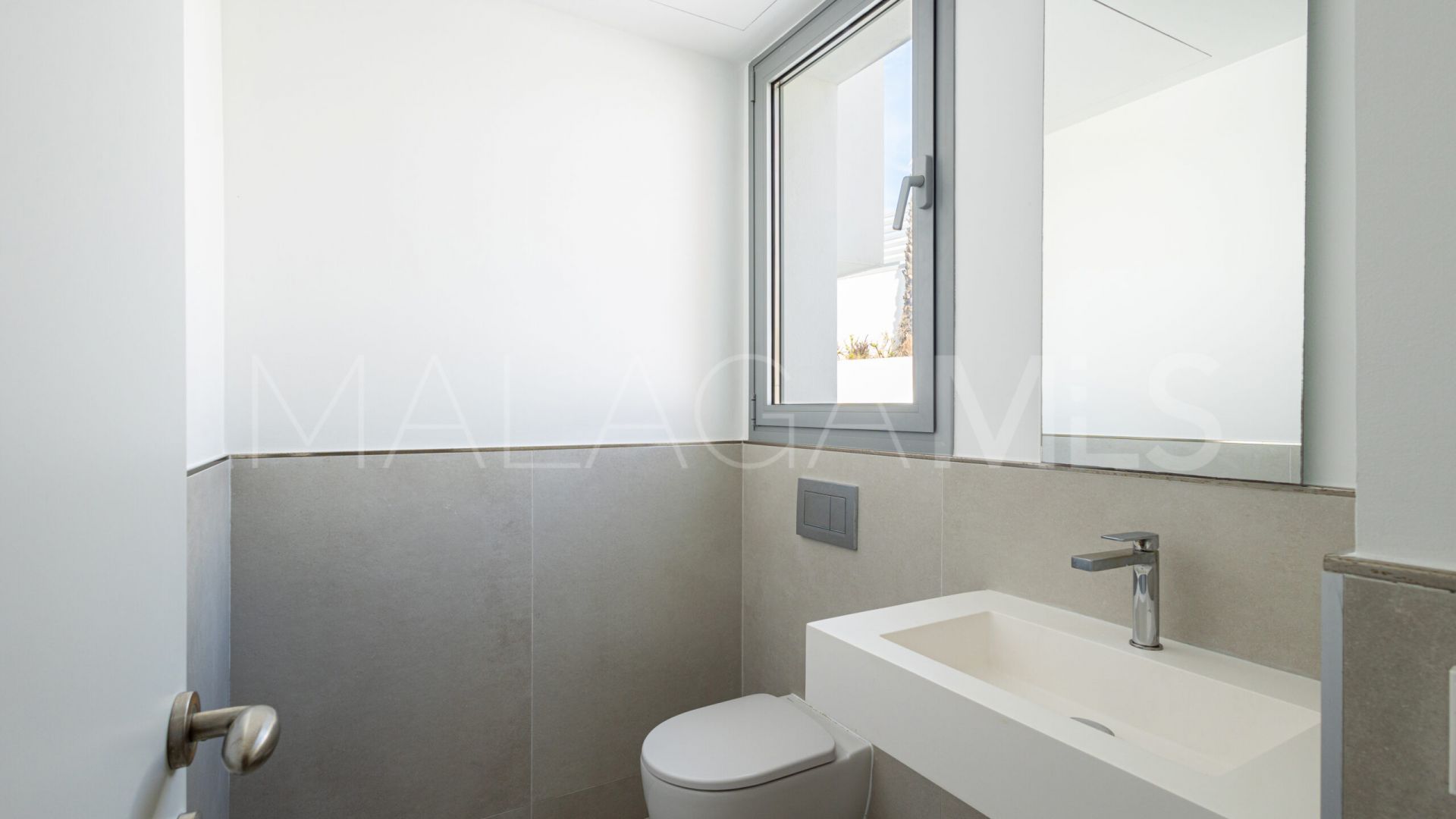 Villa jumelée for sale in Guadalmina Alta