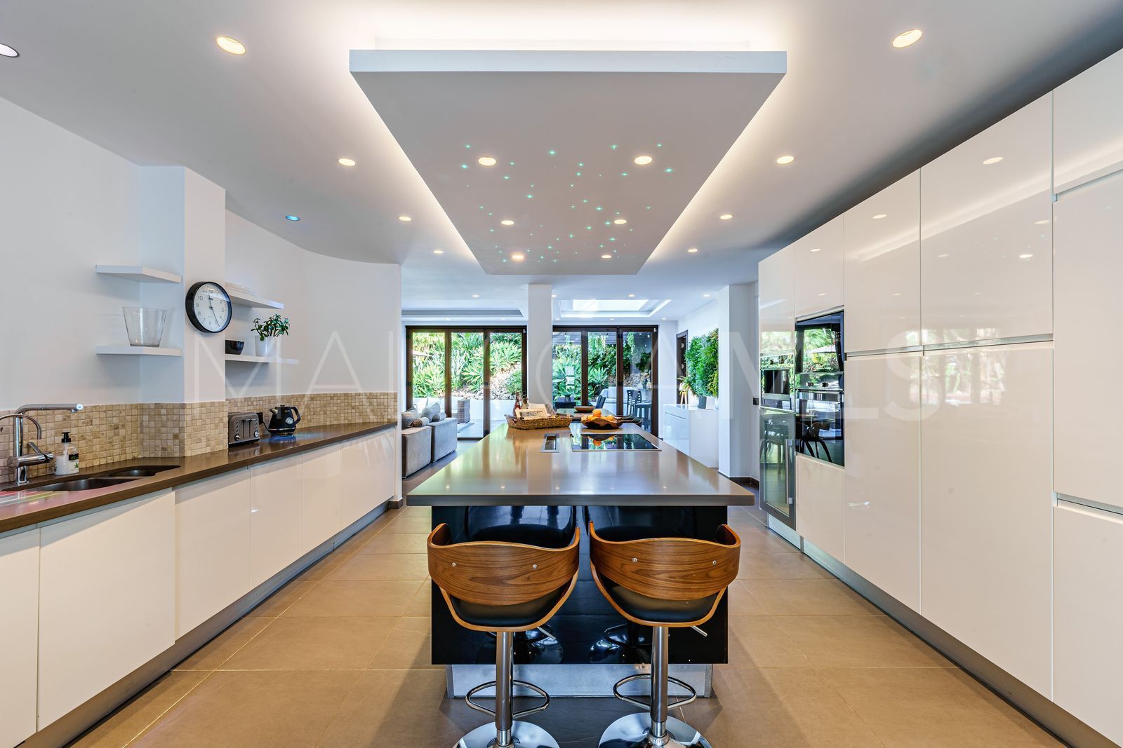 El Rosario villa for sale