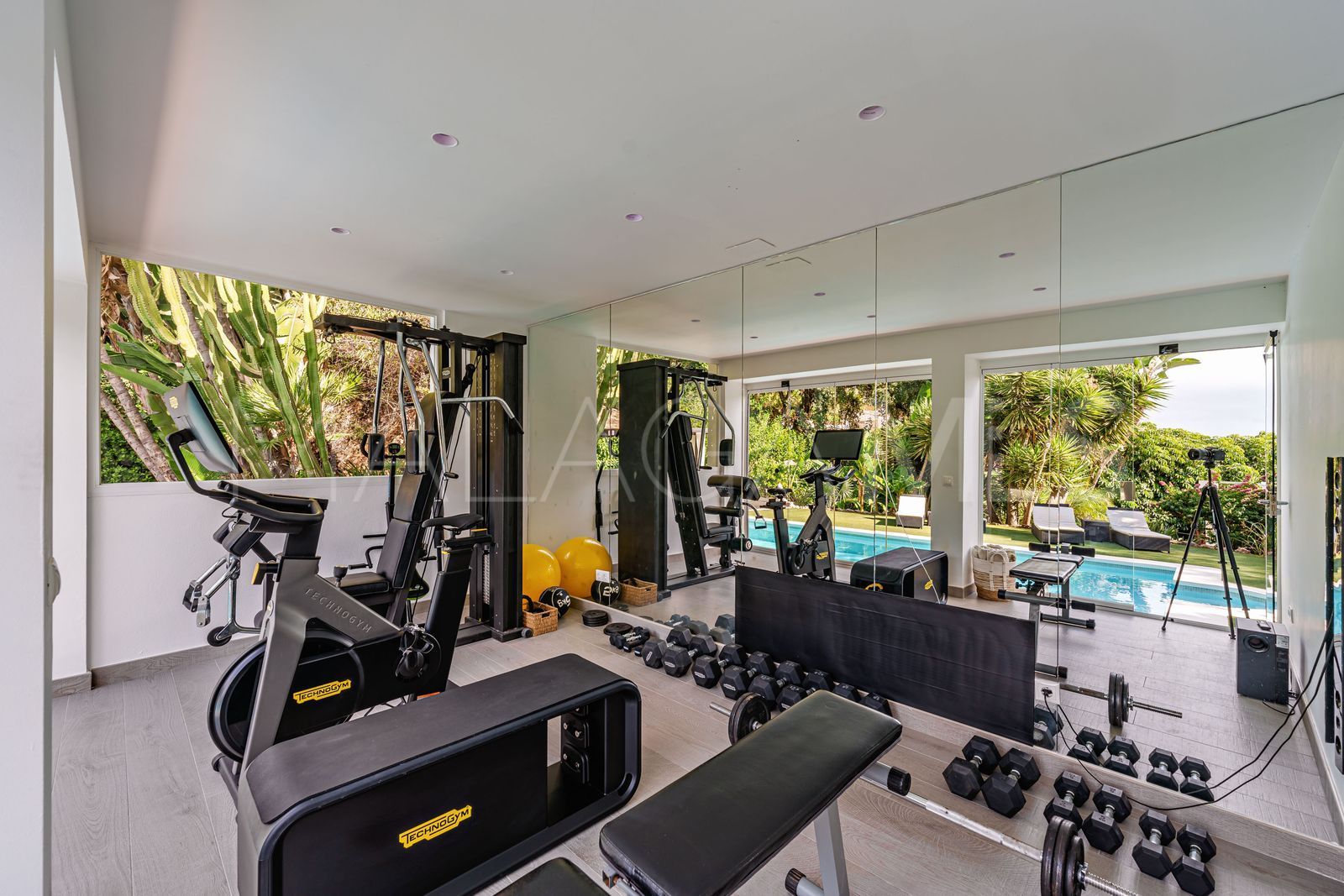 El Rosario villa for sale