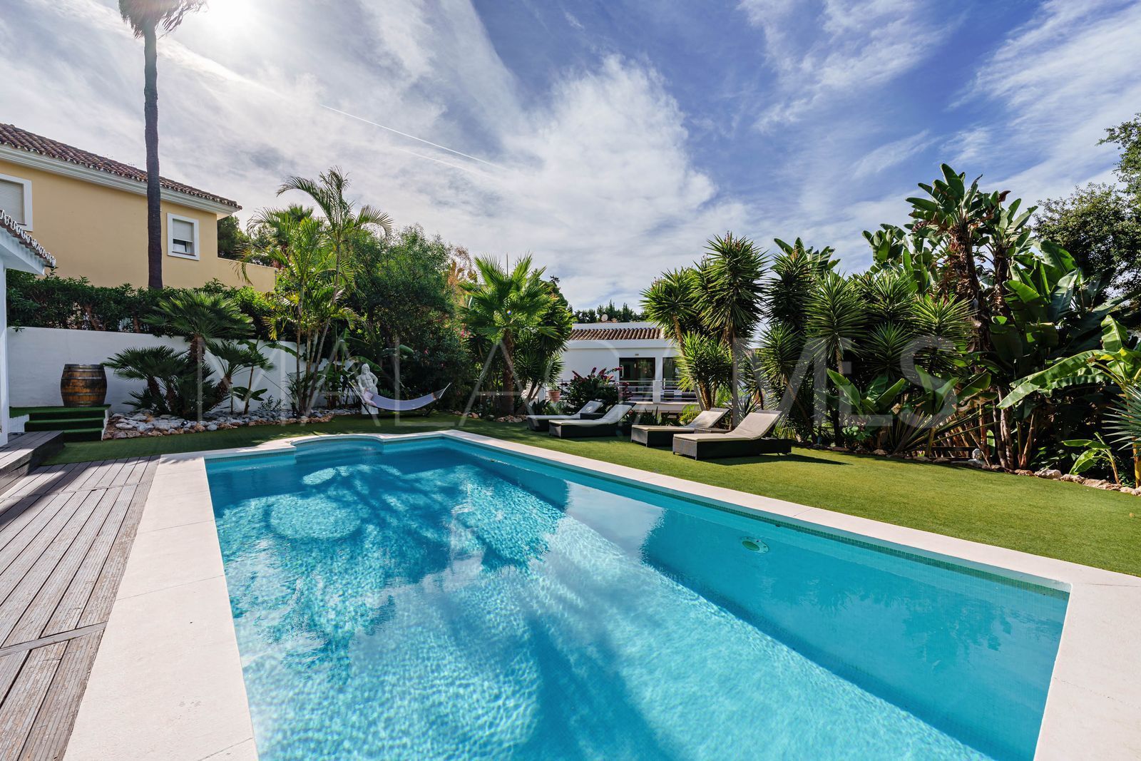 El Rosario villa for sale