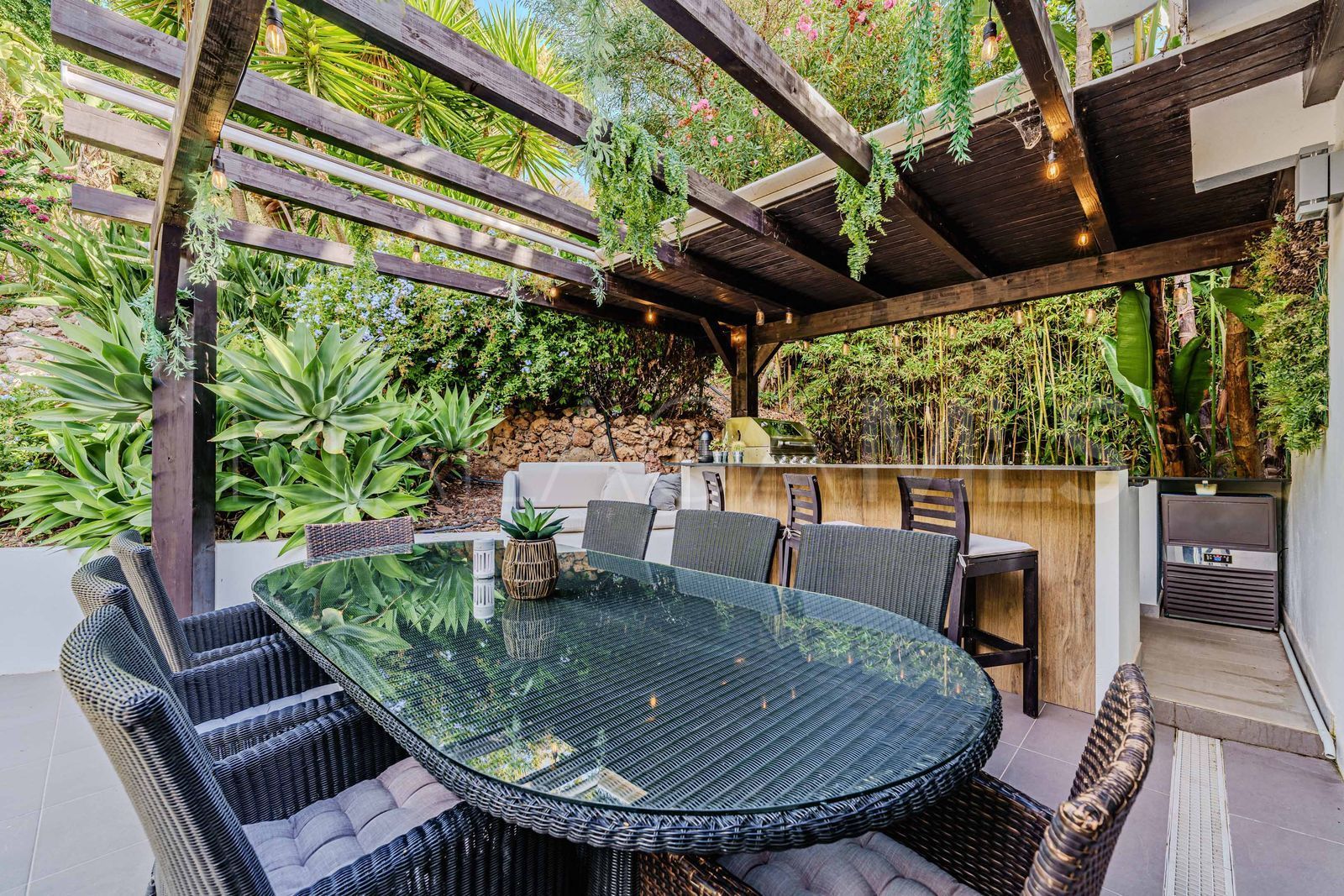 El Rosario villa for sale