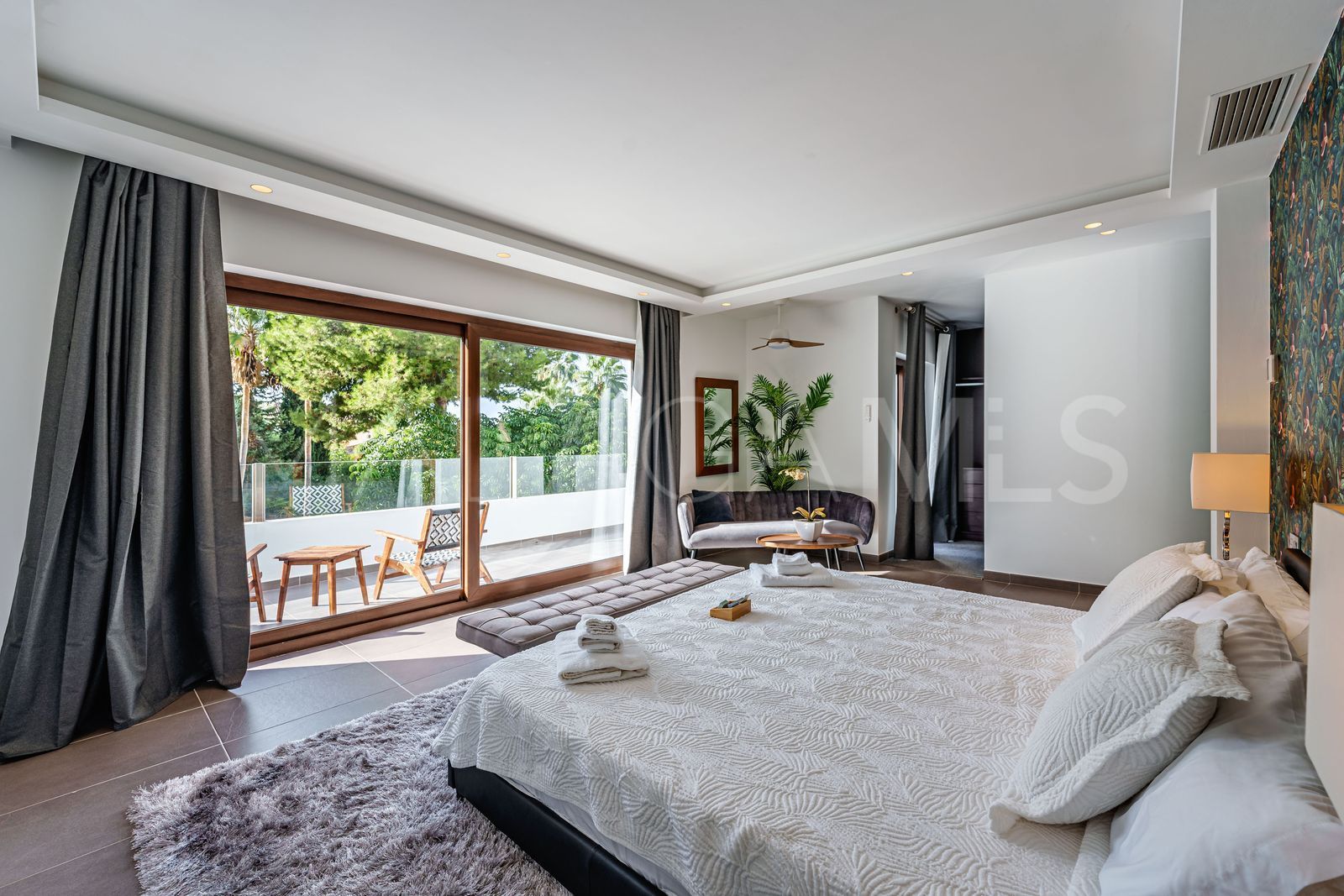 El Rosario villa for sale