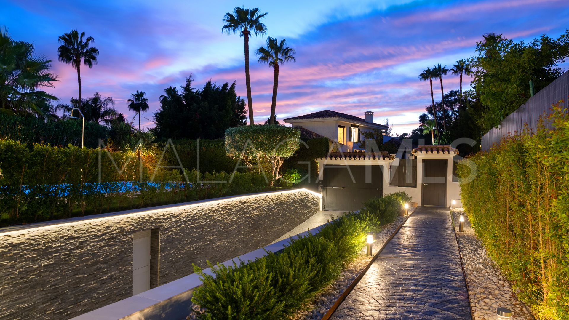 For sale Supermanzana H villa