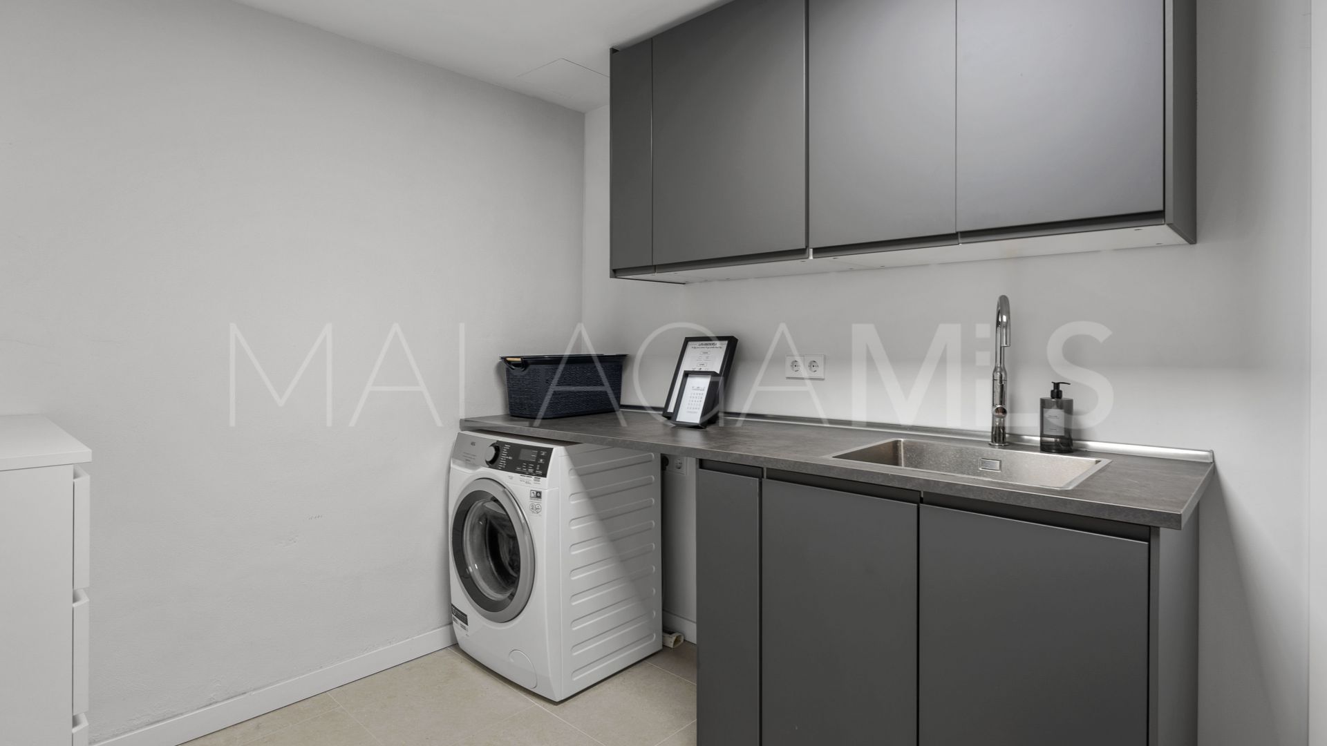 For sale Supermanzana H villa