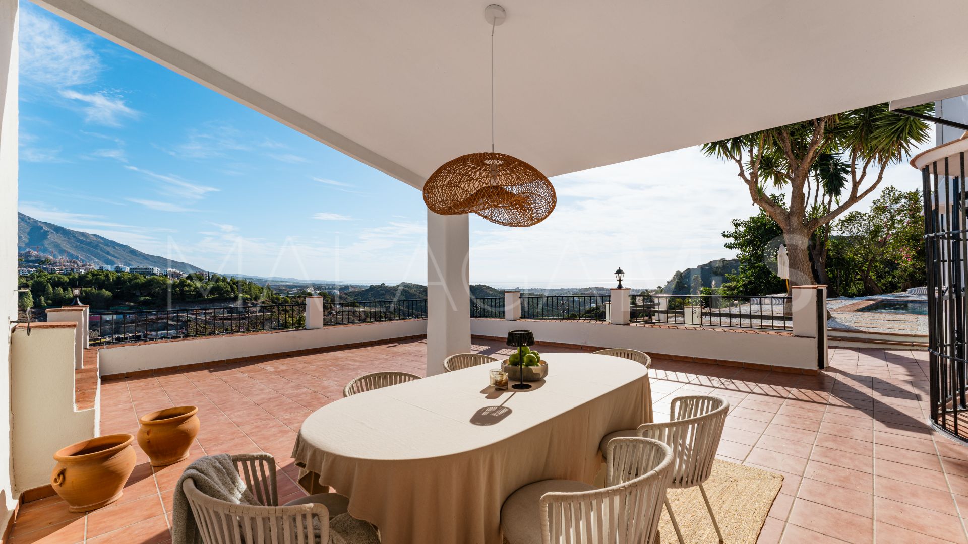 Buy villa de 6 bedrooms in El Madroñal