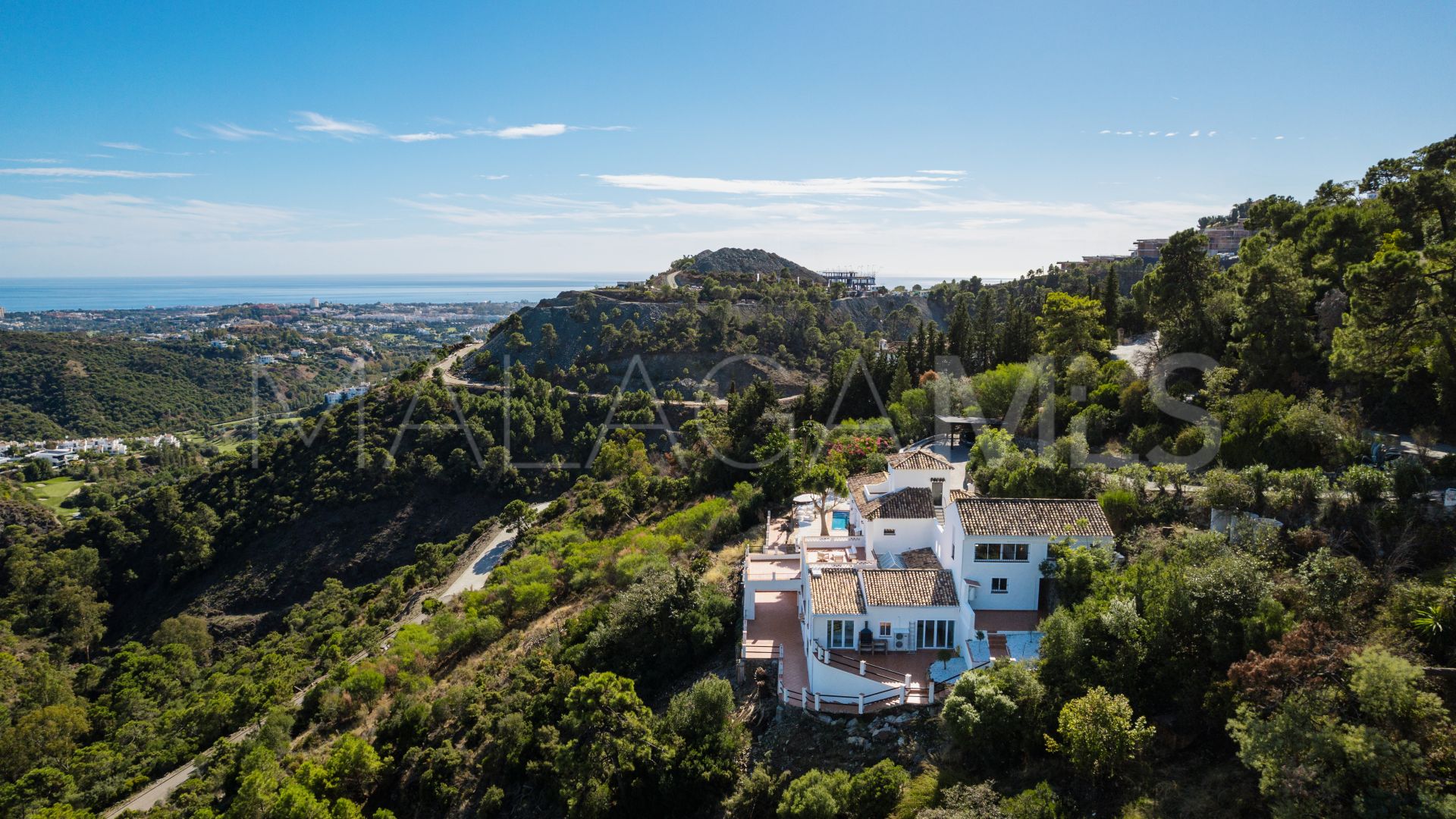 Buy villa de 6 bedrooms in El Madroñal