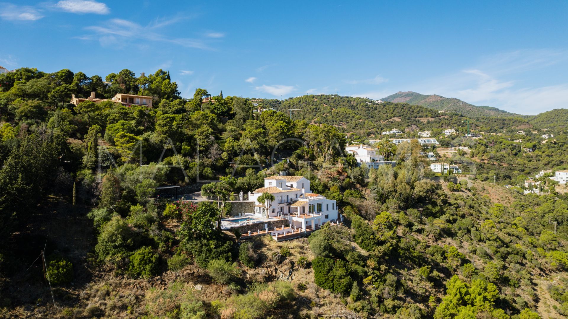 Buy villa de 6 bedrooms in El Madroñal