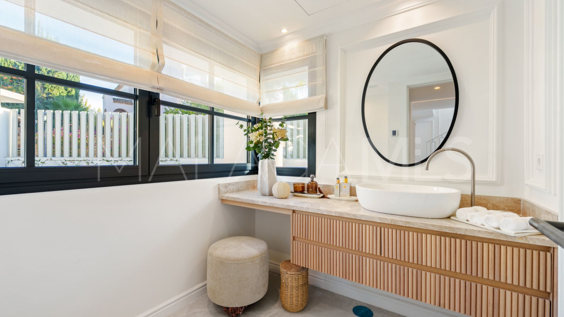 El Herrojo, villa de 5 bedrooms for sale