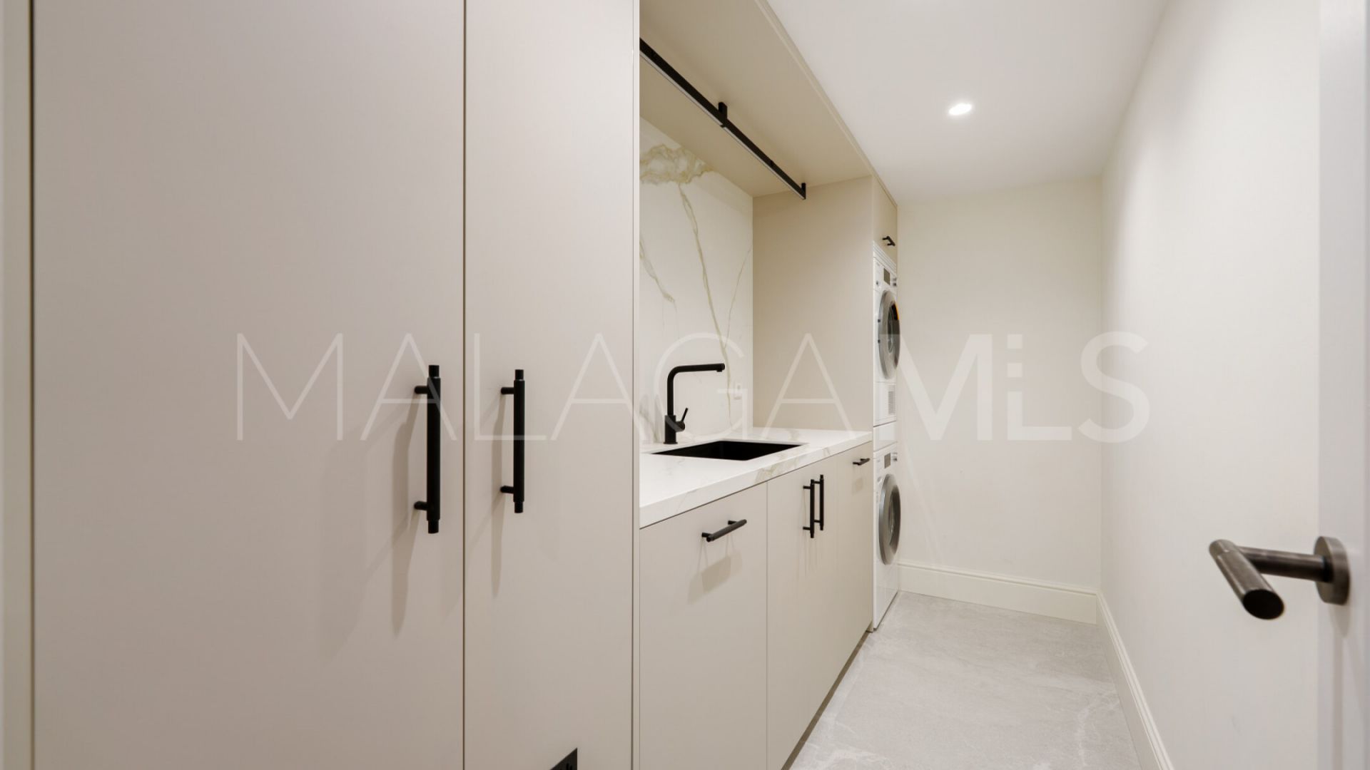 El Herrojo, villa de 5 bedrooms for sale