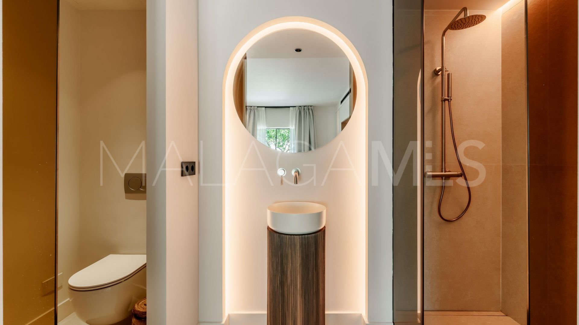 Villa de 5 bedrooms for sale in Cortijo Blanco