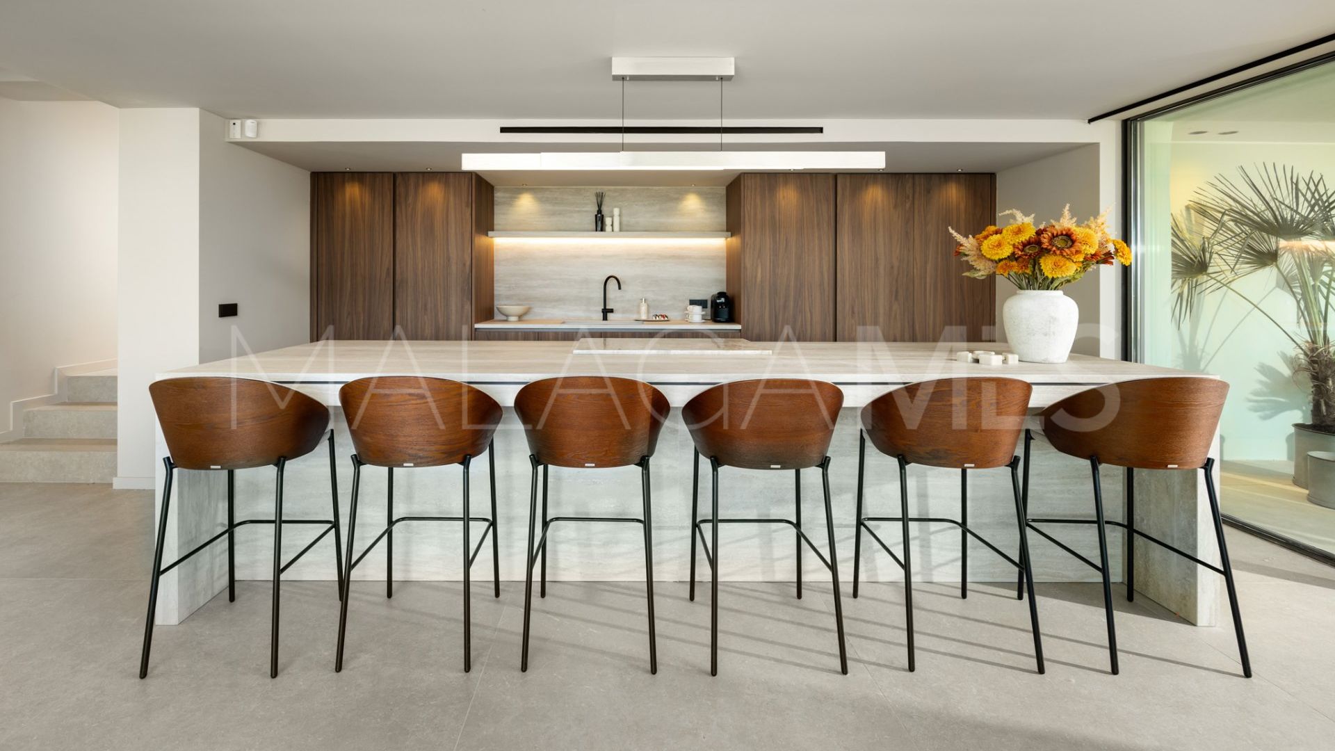 For sale Nueva Andalucia 5 bedrooms villa