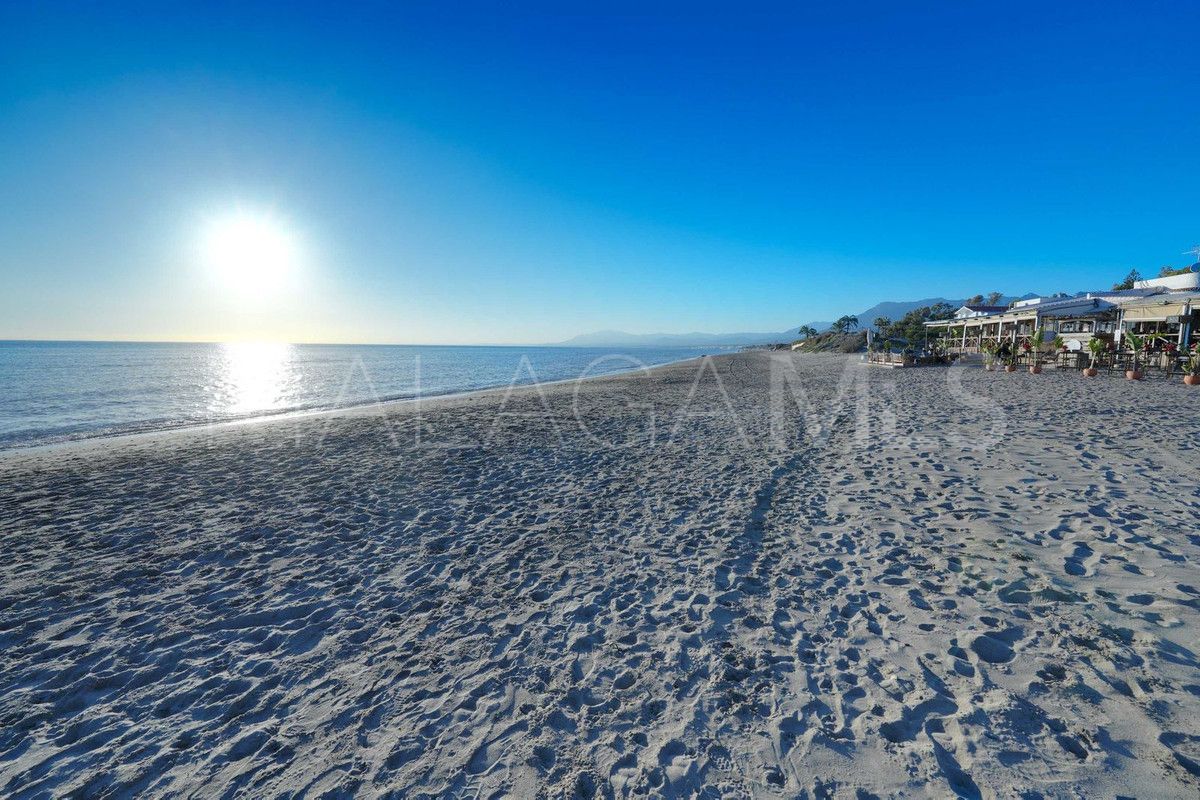 Buy Ático in Elviria de 4 bedrooms