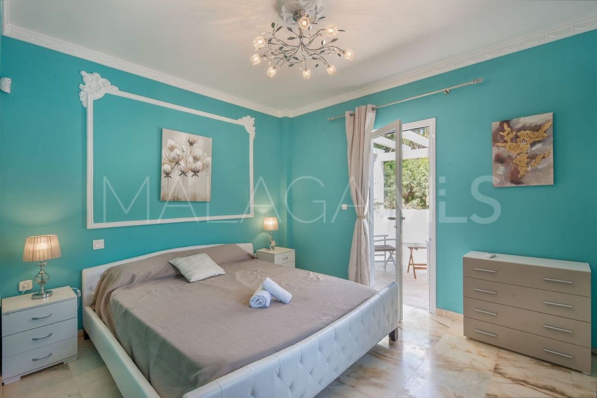 Villa for sale in Hacienda las Chapas