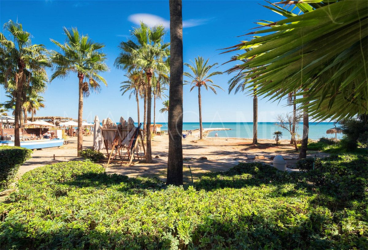 Marbella Golden Mile, apartamento planta baja de 2 bedrooms for sale