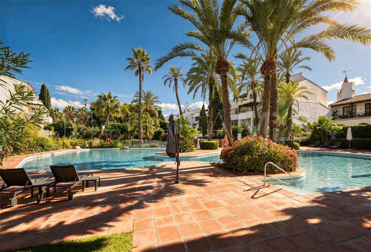 Marbella Golden Mile, apartamento planta baja de 2 bedrooms for sale
