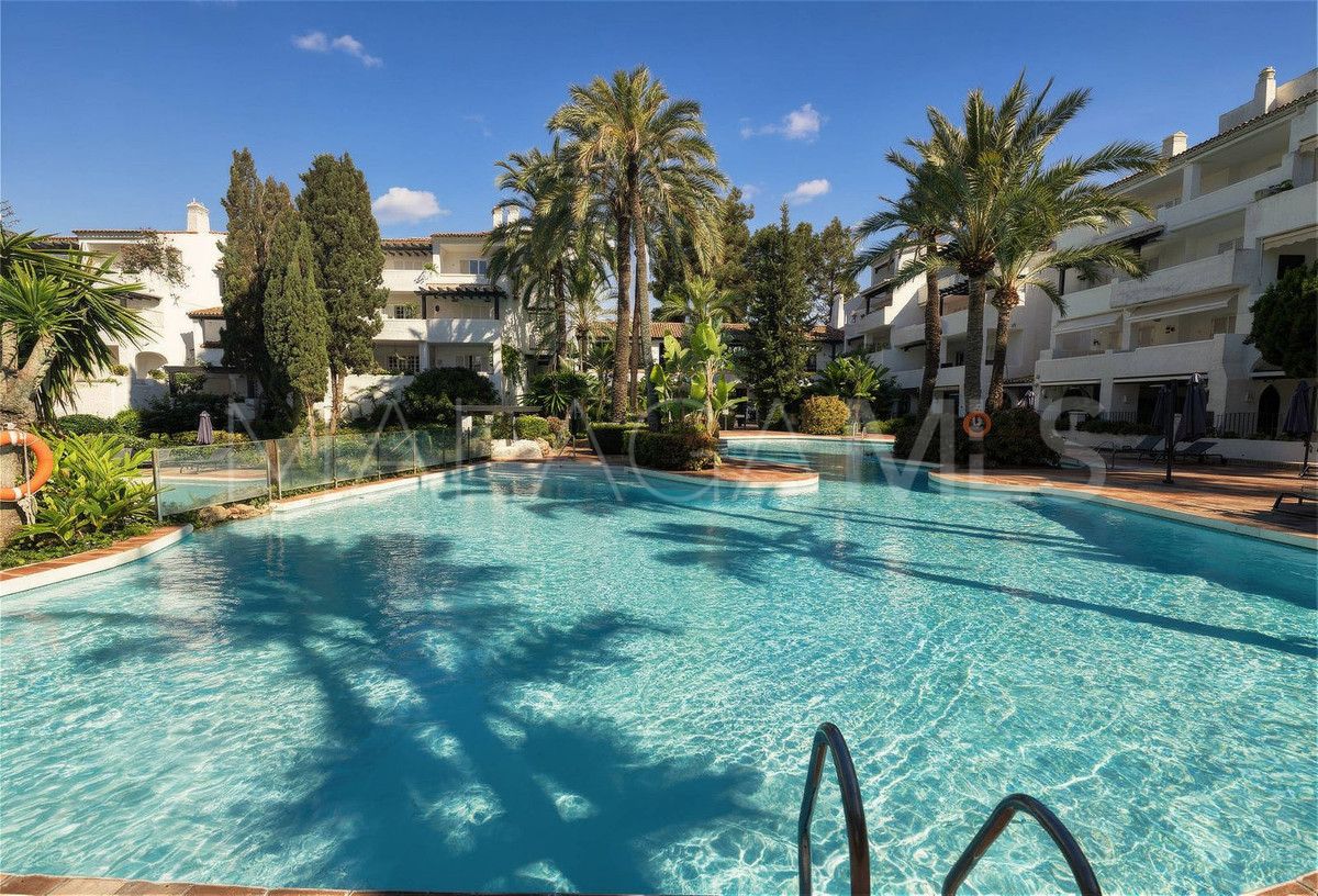 Marbella Golden Mile, apartamento planta baja de 2 bedrooms for sale