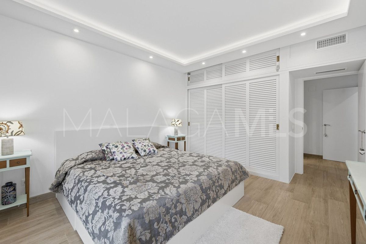 Markplanslägenhet for sale in Marbella Golden Mile