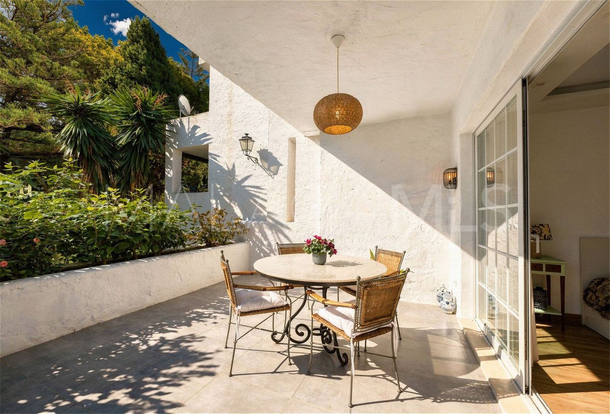 Marbella Golden Mile, apartamento planta baja de 2 bedrooms for sale