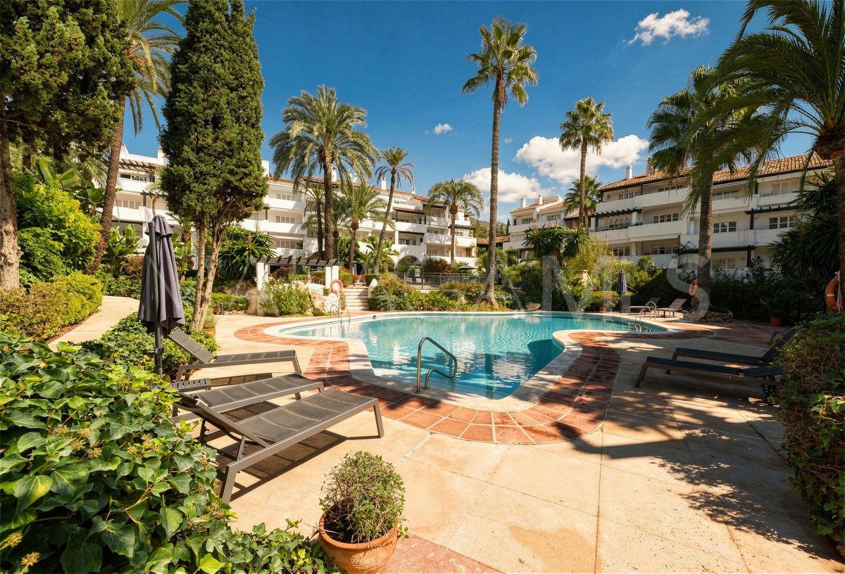 Marbella Golden Mile, apartamento planta baja de 2 bedrooms for sale