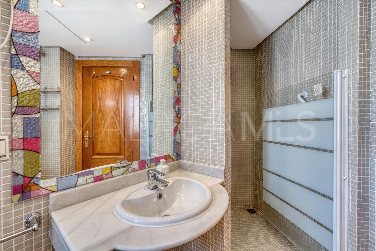 Maison de ville for sale in Costabella