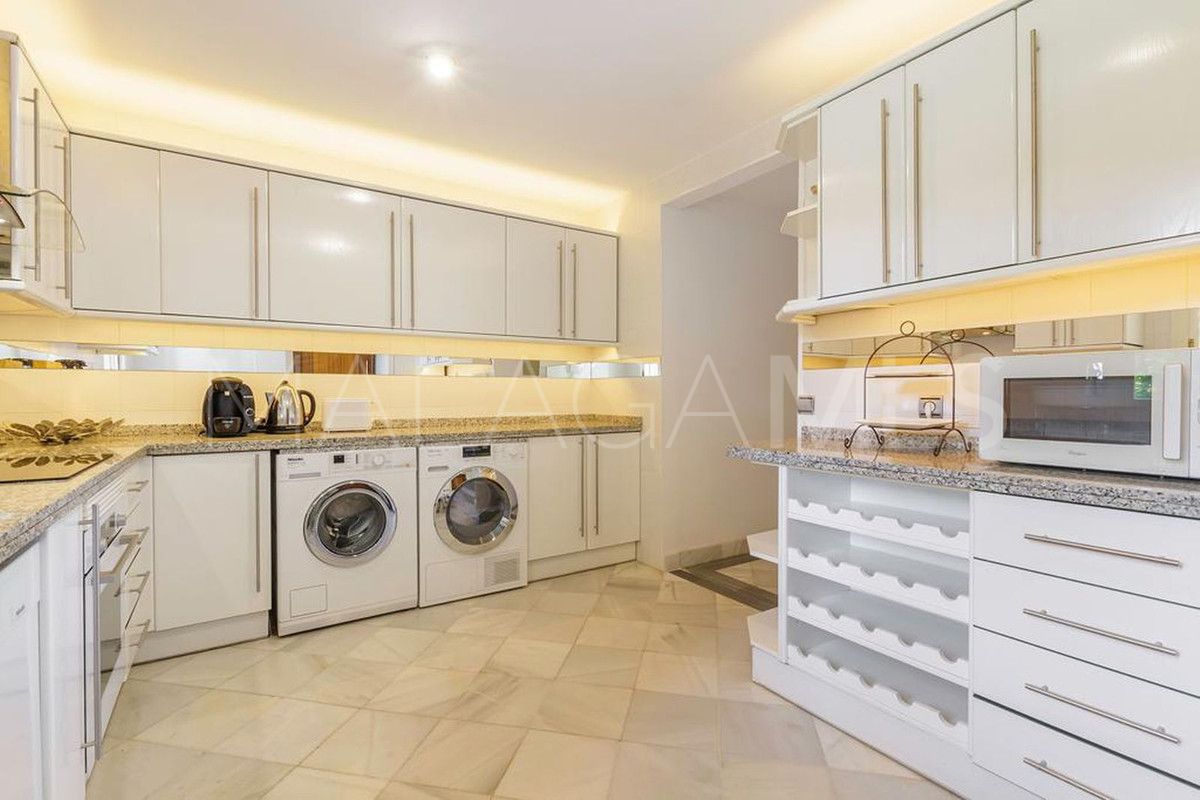 Apartamento for sale in Marbella - Puerto Banus de 3 bedrooms