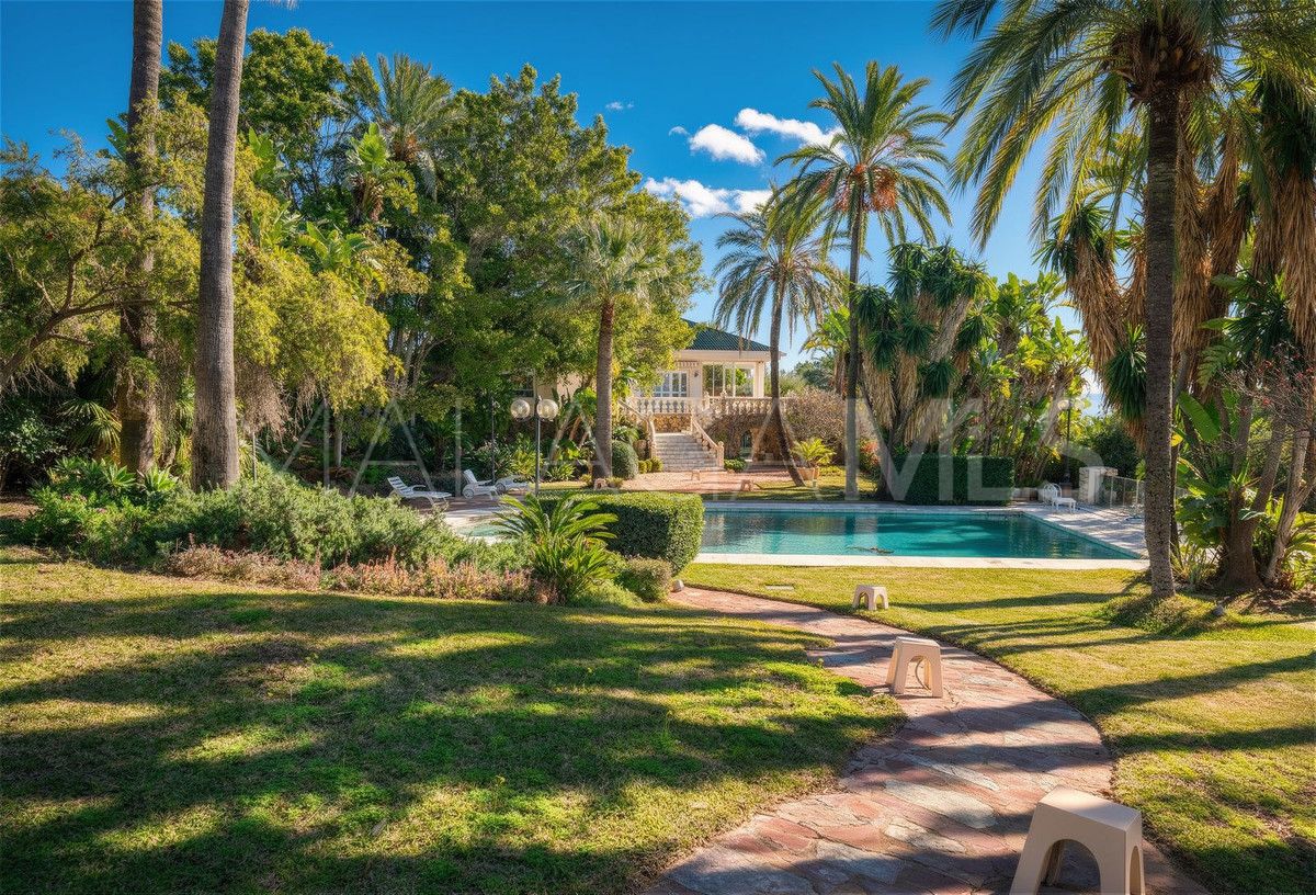 Villa for sale in Rio Real