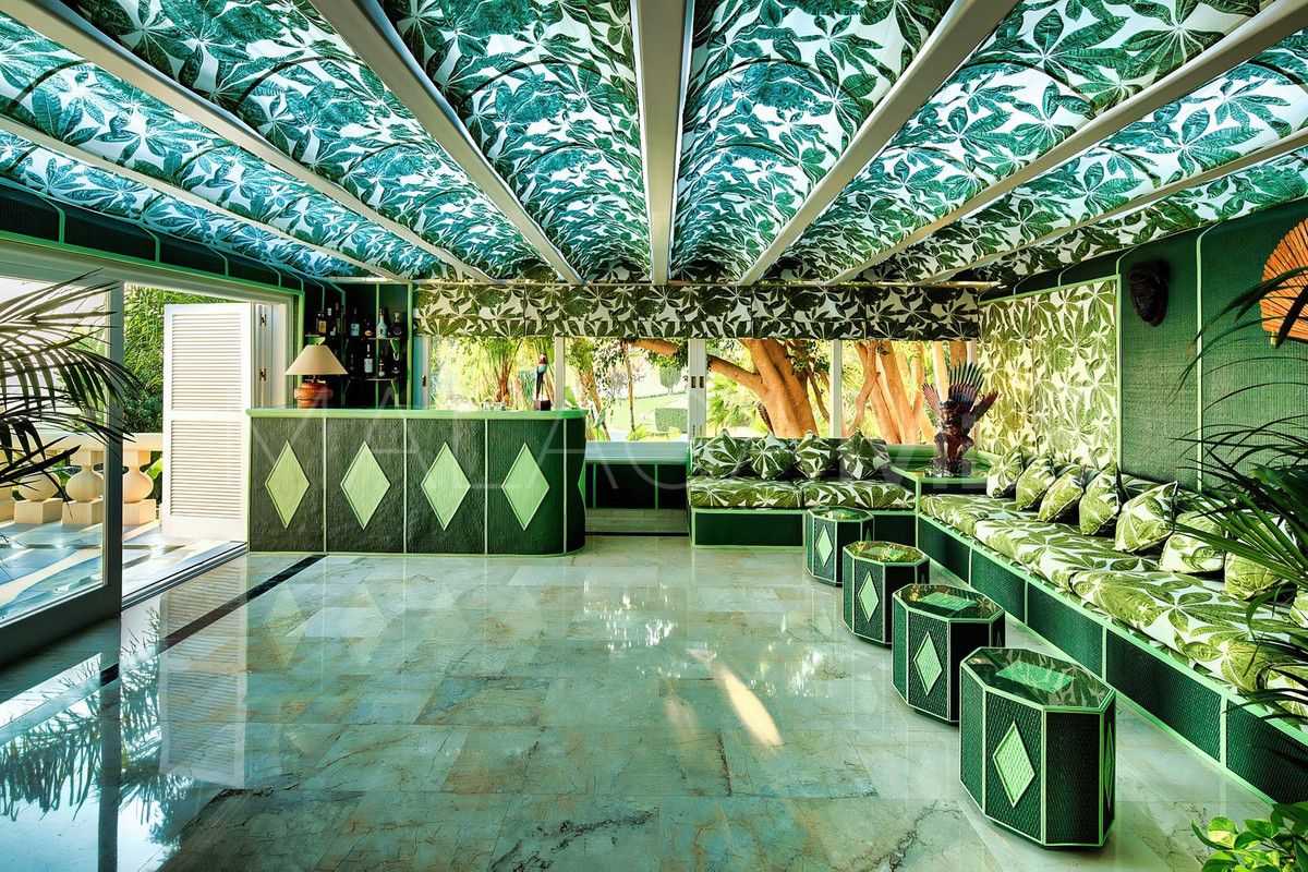 Villa for sale with 10 bedrooms in Rio Real