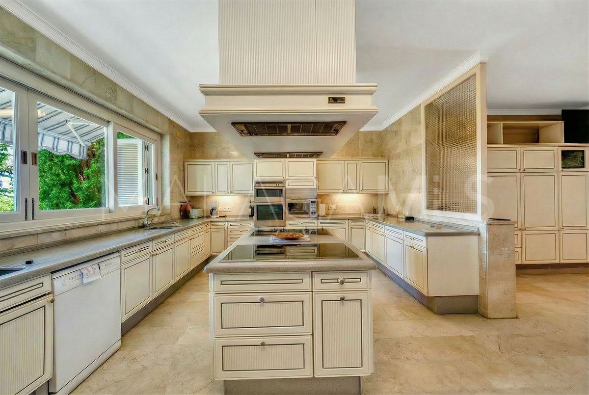 Villa for sale in Rio Real