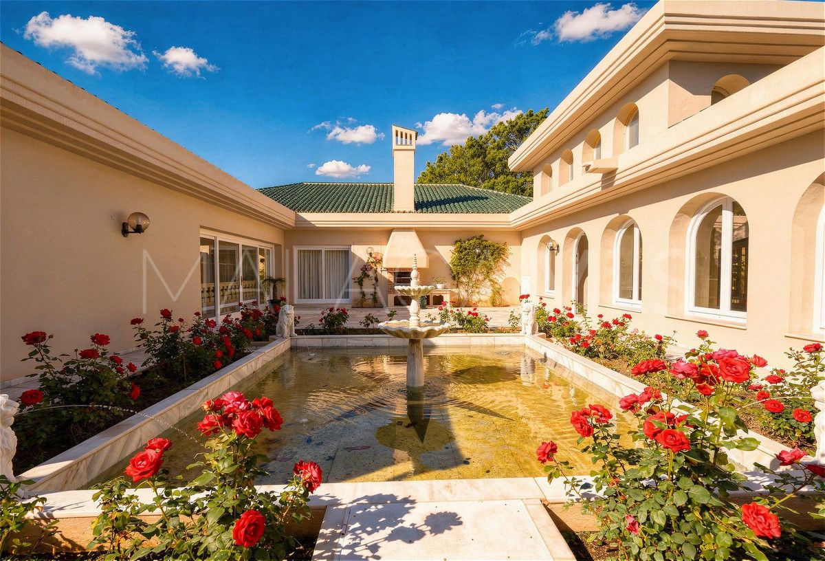 Villa for sale in Rio Real