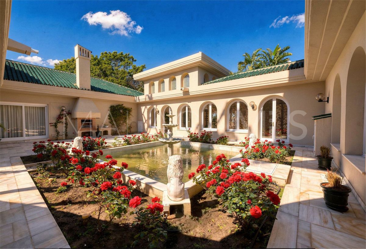 Villa for sale in Rio Real